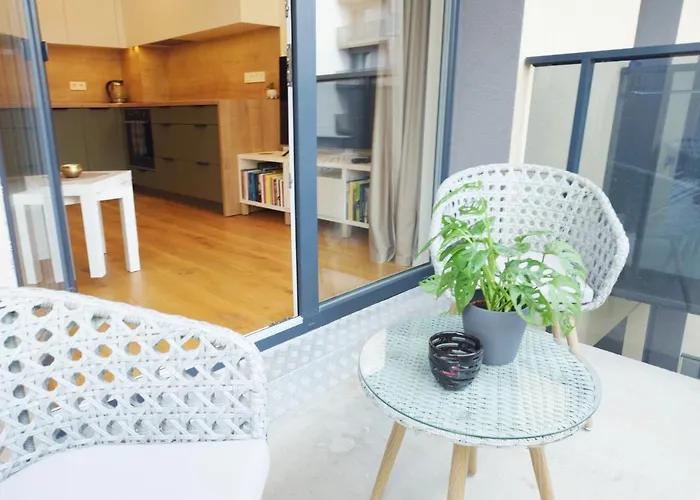 Brand New Mindaugas Luxury Designer Apart
